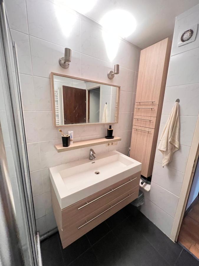 Sarhan Two-Room Apartment Brussels Exterior photo
